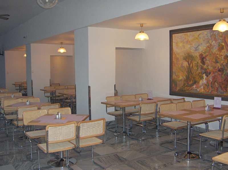 Axa 3* Prag